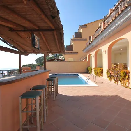 Club Villamar - Denise Villa Lloret de Mar